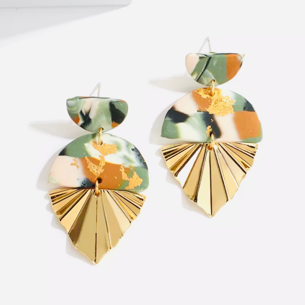 Zara Resin Golden Fan Earrings